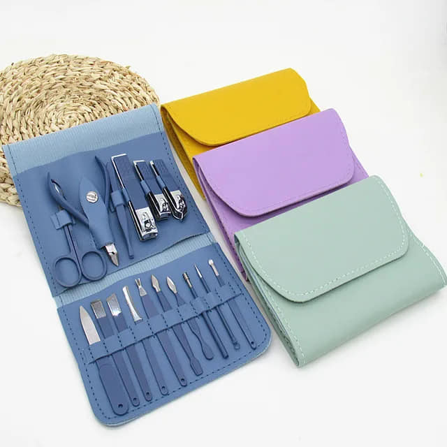 16 pcs Manicure Pedicure Set